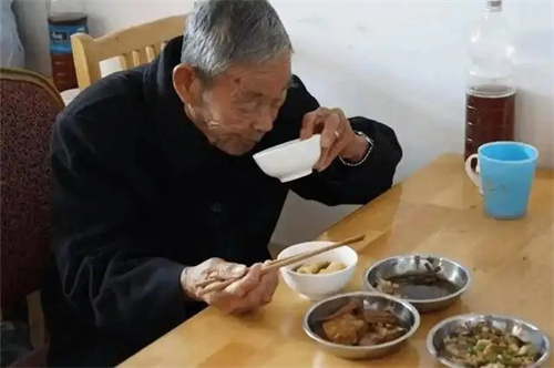 详细说明